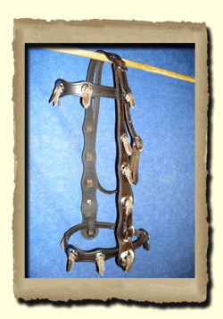 Historic scalloped cheek headstall